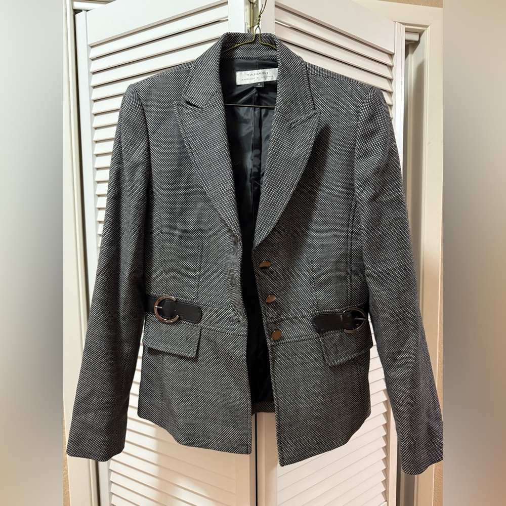 Stylish Gray Blazer for Women